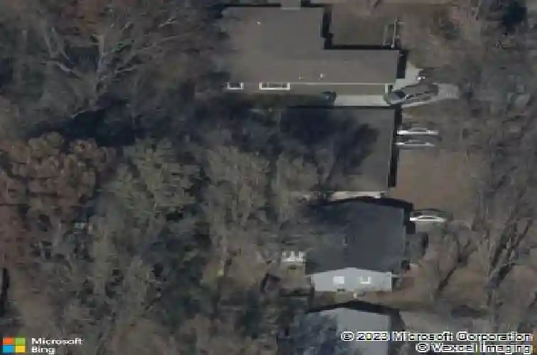406 sw madison st, lees summit,  MO 64063