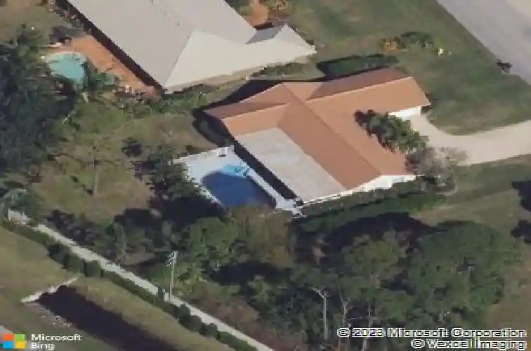 3952 se fairway w, stuart,  FL 34997