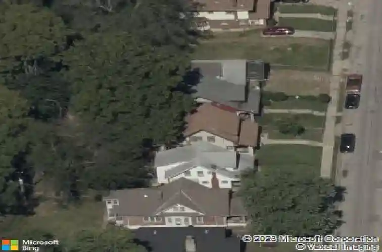 3622 college ave, kansas city,  MO 64128