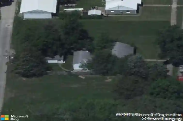 1210 6th st nw, cedar rapids,  IA 52405