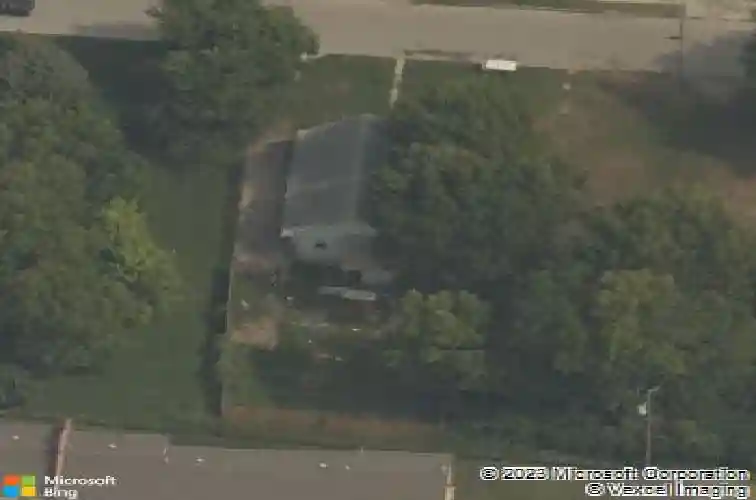 3825 e 56th st, kansas city,  MO 64130