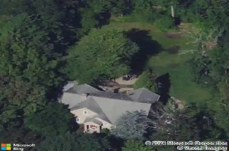 9 ripplewood dr, upper saddle river,  NJ 07458