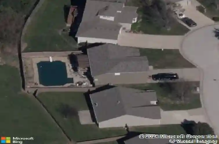 810 n cloverdale ct, independence,  MO 64056