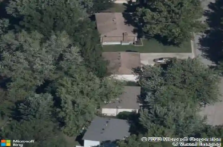 1021 nw canterbury rd, blue springs,  MO 64015