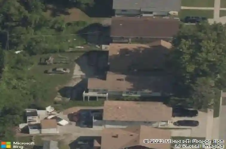 3422 jackson ave, kansas city,  MO 64128