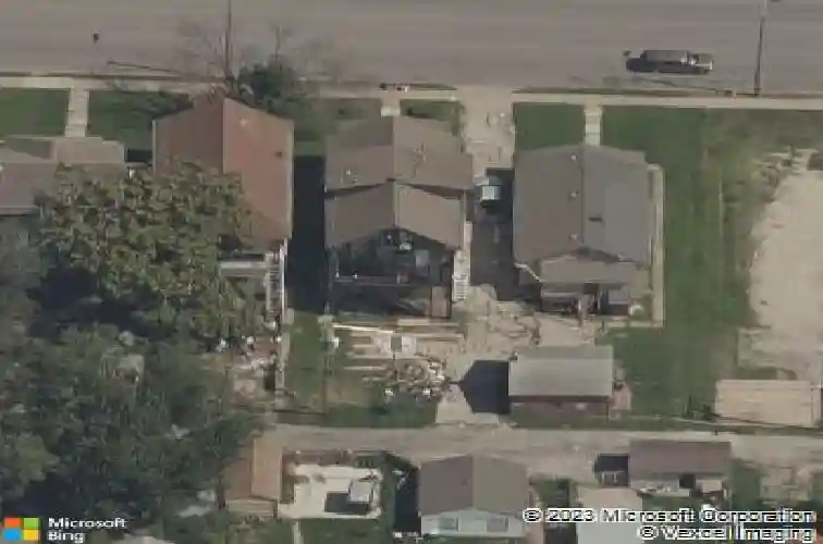 5209 independence ave, kansas city,  MO 64124