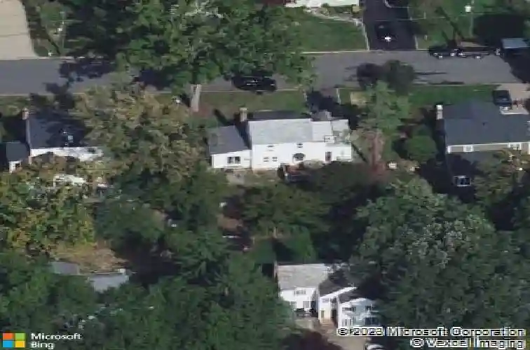 98 windsor rd, tenafly,  NJ 07670