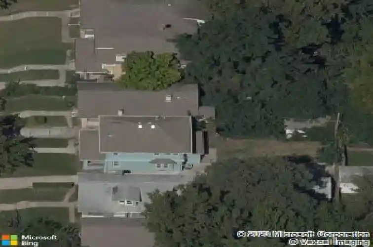 4025 agnes ave, kansas city,  MO 64130