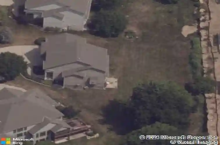 9407 n laurel ave, kansas city,  MO 64157