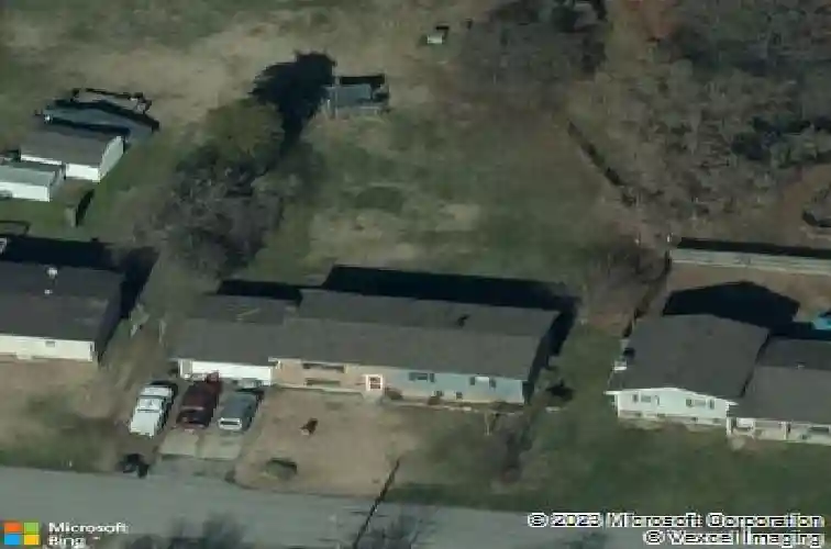 225 w 2nd st, east saint louis,  IL 62206