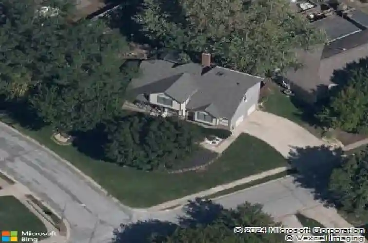 2100 nw 12th st, blue springs,  MO 64015