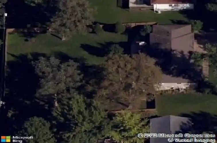 1214 scott dr, liberty,  MO 64068