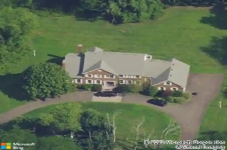 333 mill rd, saddle river,  NJ 07458