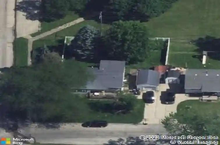 1152 regent st ne, cedar rapids,  IA 52402