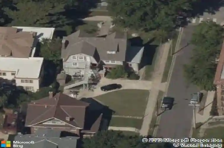 1217 e armour blvd, kansas city,  MO 64109