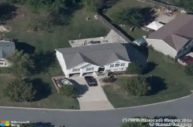 210 e whispering hills blvd, lone jack,  MO 64070