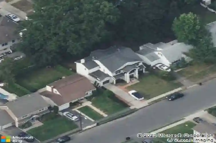 30-27 heywood ave, fair lawn,  NJ 07410