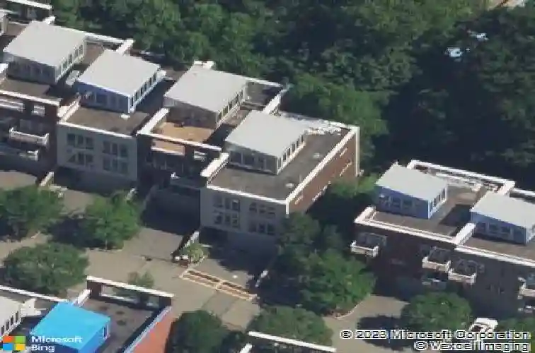 5 vela way, edgewater,  NJ 07020