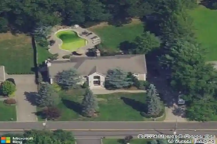 192 white ave, old tappan,  NJ 07675