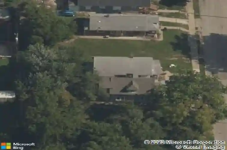 2420 spruce ave, kansas city,  MO 64127