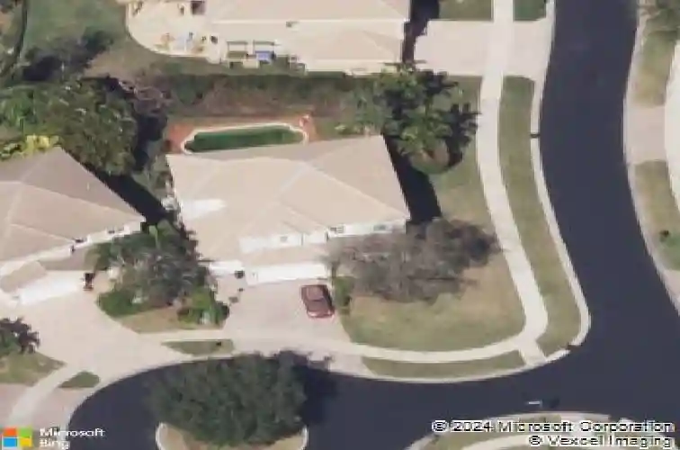 5569 se hammock reserve ter, hobe sound,  FL 33455