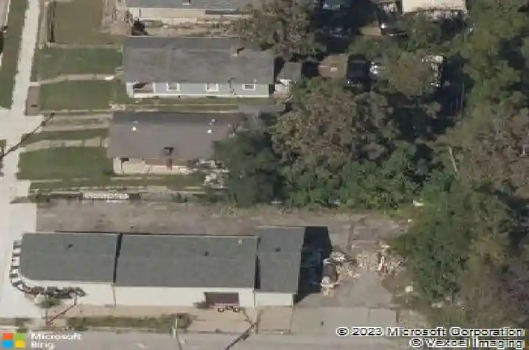 5641 prospect ave, kansas city,  MO 64130