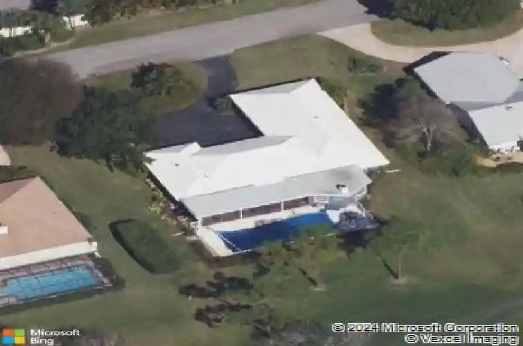 3541 se fairway w, stuart,  FL 34997