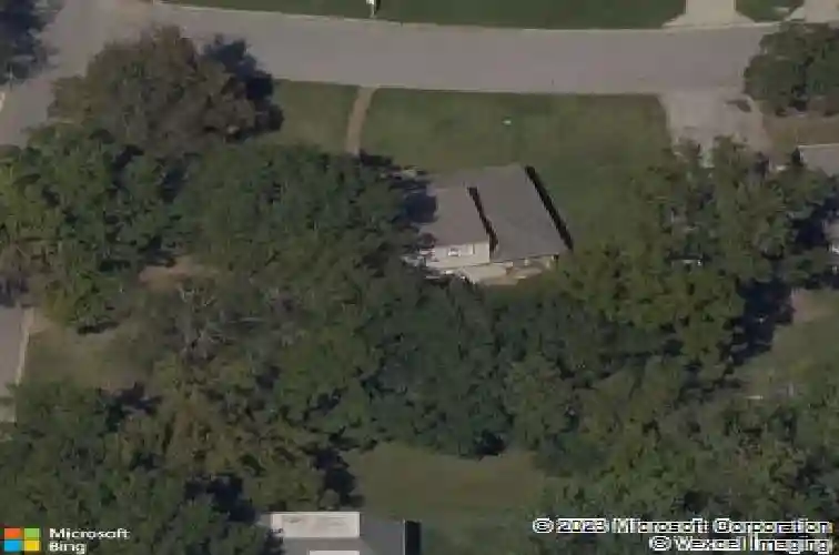9819 lydia ave, kansas city,  MO 64131