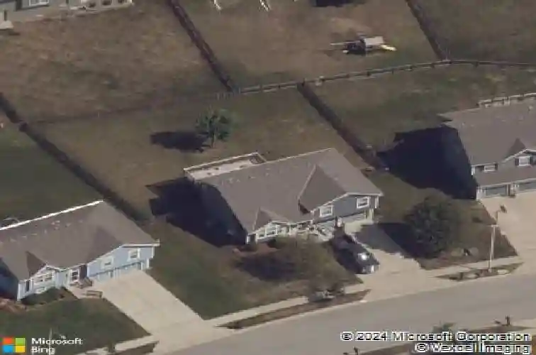 8112 ne 105th ter, kansas city,  MO 64157