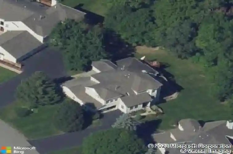 97 killarney dr, schenectady,  NY 12309