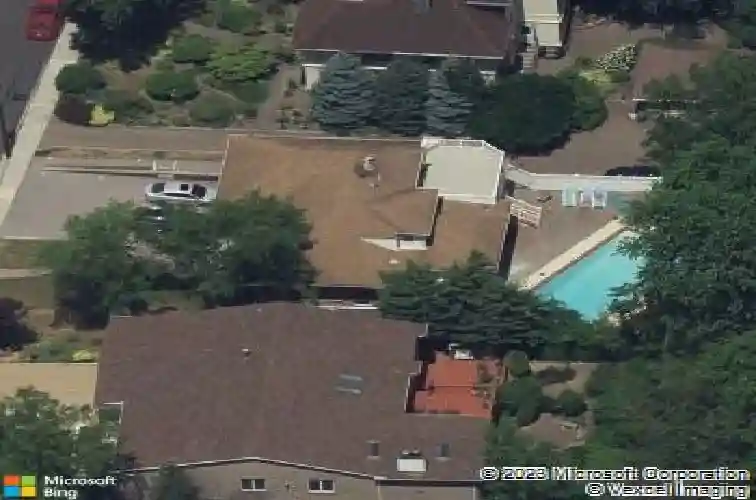 1070 cumbermeade rd, fort lee,  NJ 07024