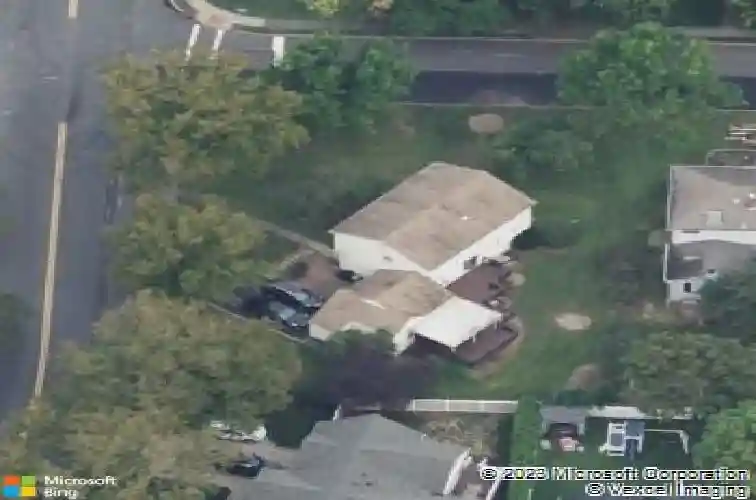 617 roosevelt blvd, paramus,  NJ 07652