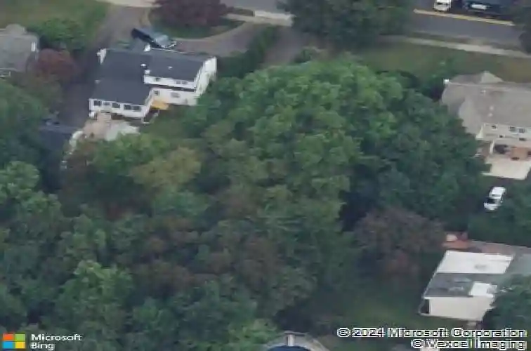 586 grove street, ridgewood,  NJ 07450