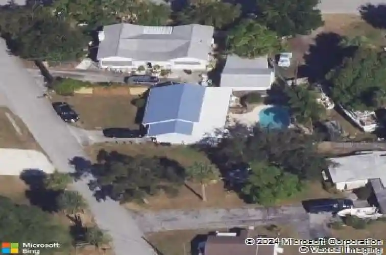 2495 ne hickory ave, jensen beach,  FL 34957