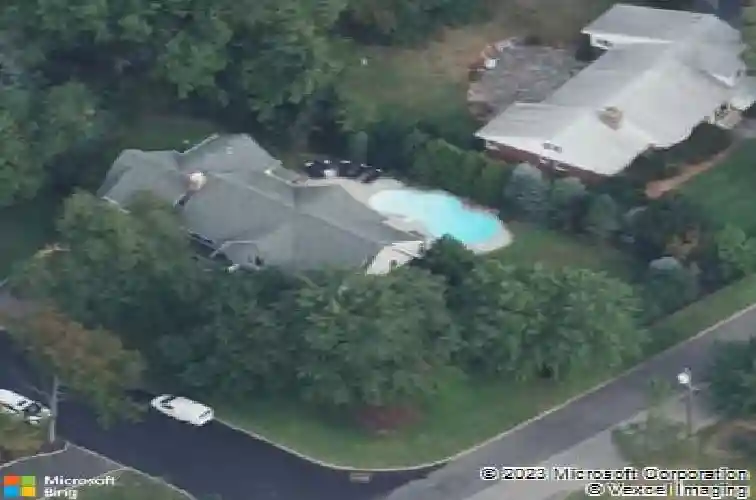 63 lowell rd, glen rock,  NJ 07452