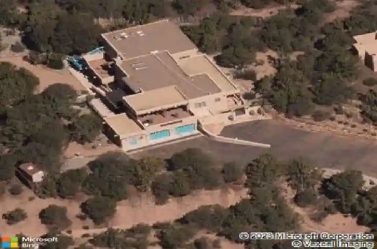 372 calle loma norte, santa fe,  NM 87501