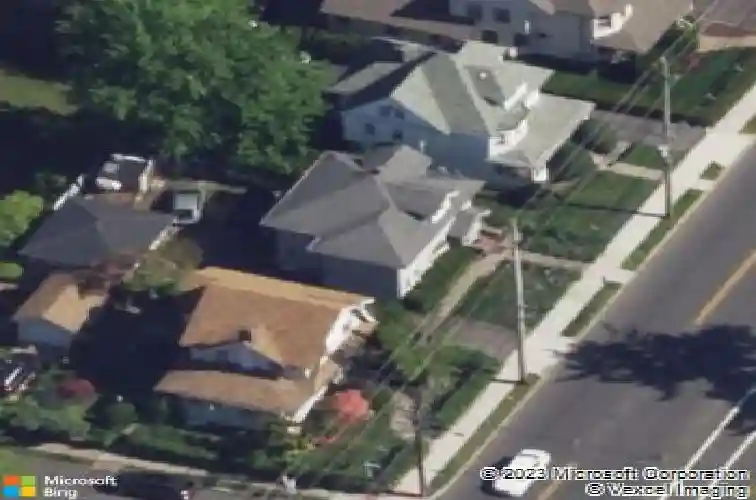 207 grand ave, palisades park,  NJ 07650