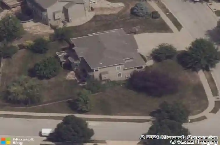 9212 n manning ave, kansas city,  MO 64157