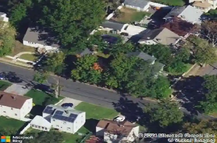 1470 gaylord ter, teaneck,  NJ 07666