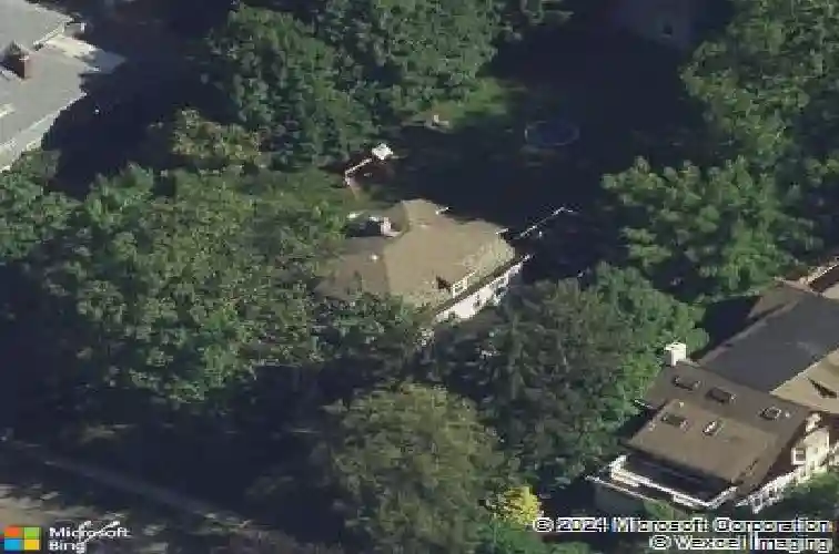 99 e linden ave, englewood,  NJ 07631