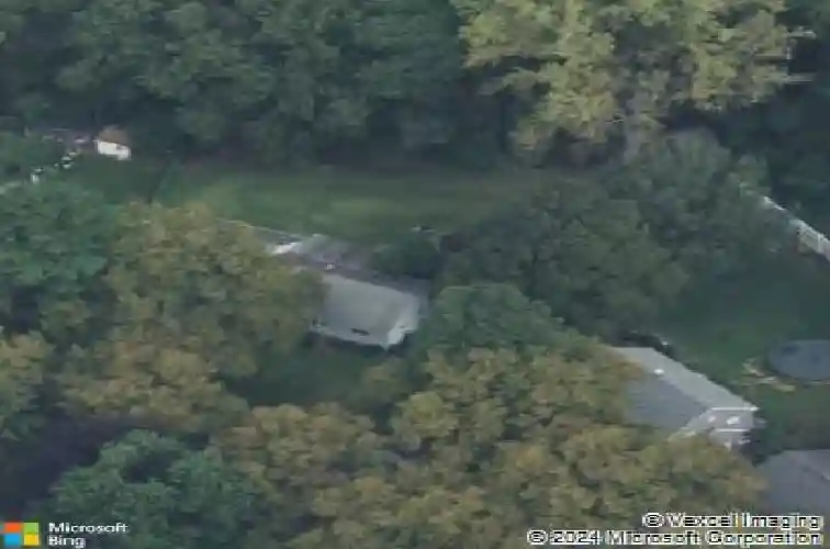 781 arbor rd, paramus,  NJ 07652