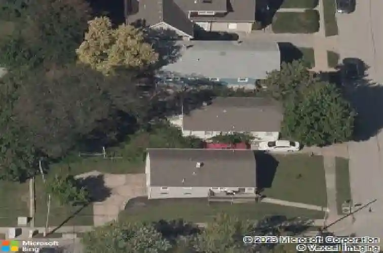 4742 liberty st, kansas city,  MO 64112