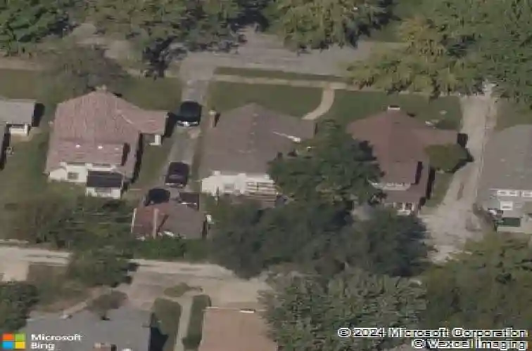 735 e 63rd ter, kansas city,  MO 64110