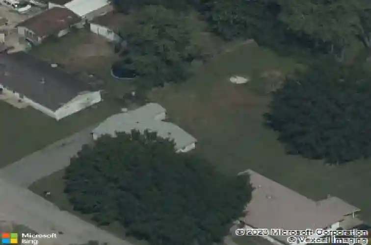 1713 loretta ave, east saint louis,  IL 62206