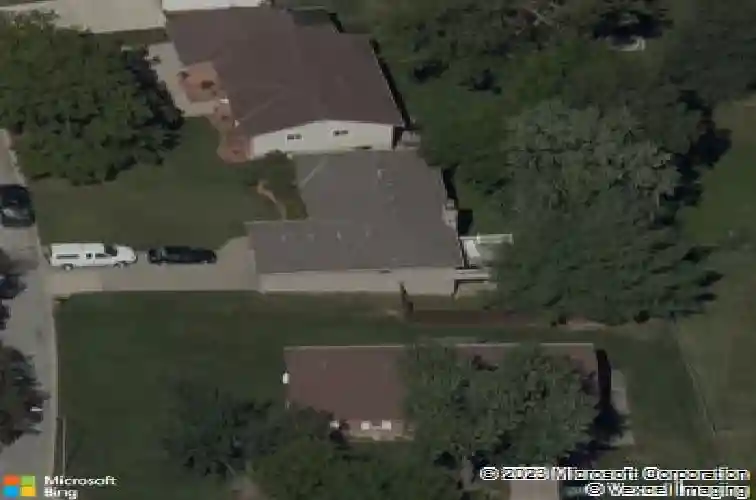 8811 n mcgee st, kansas city,  MO 64155