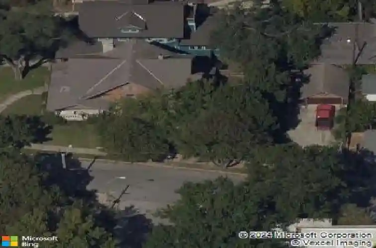 3341 campbell st, kansas city,  MO 64109
