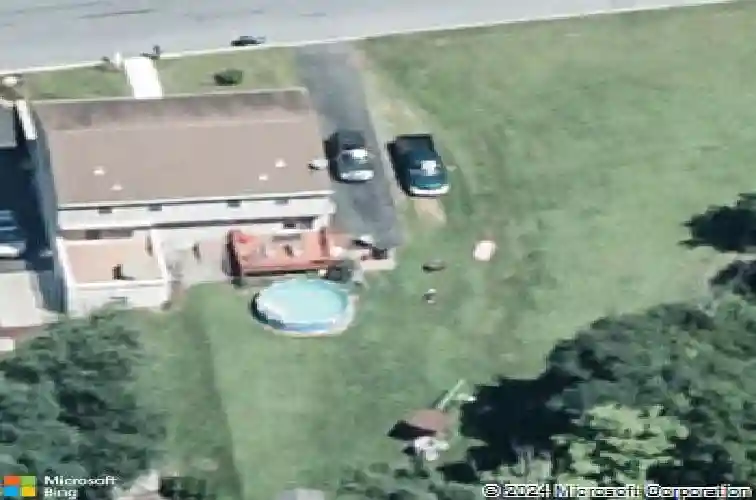 27 quinter ln, temple,  PA 19560