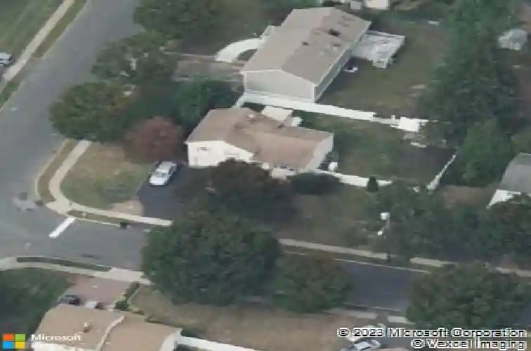 259 drew ave, paramus,  NJ 07652