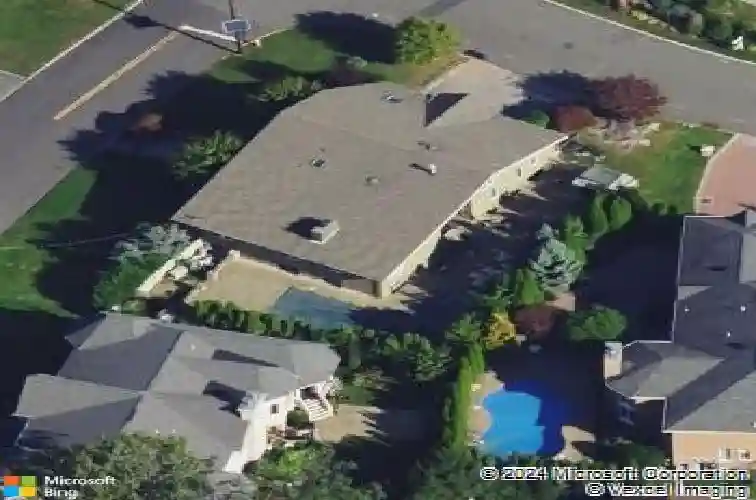 22 berkshire, englewood cliffs,  NJ 07632