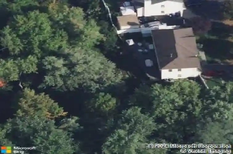 243 paramus rd, paramus,  NJ 07652